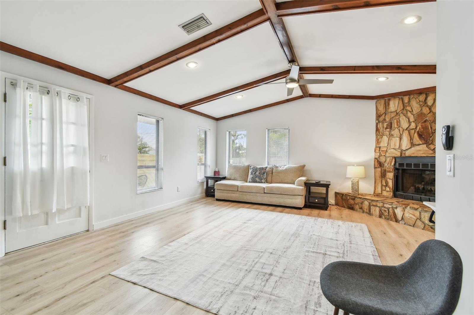 4535 33RD AVE N, ST PETERSBURG, FL, 33713