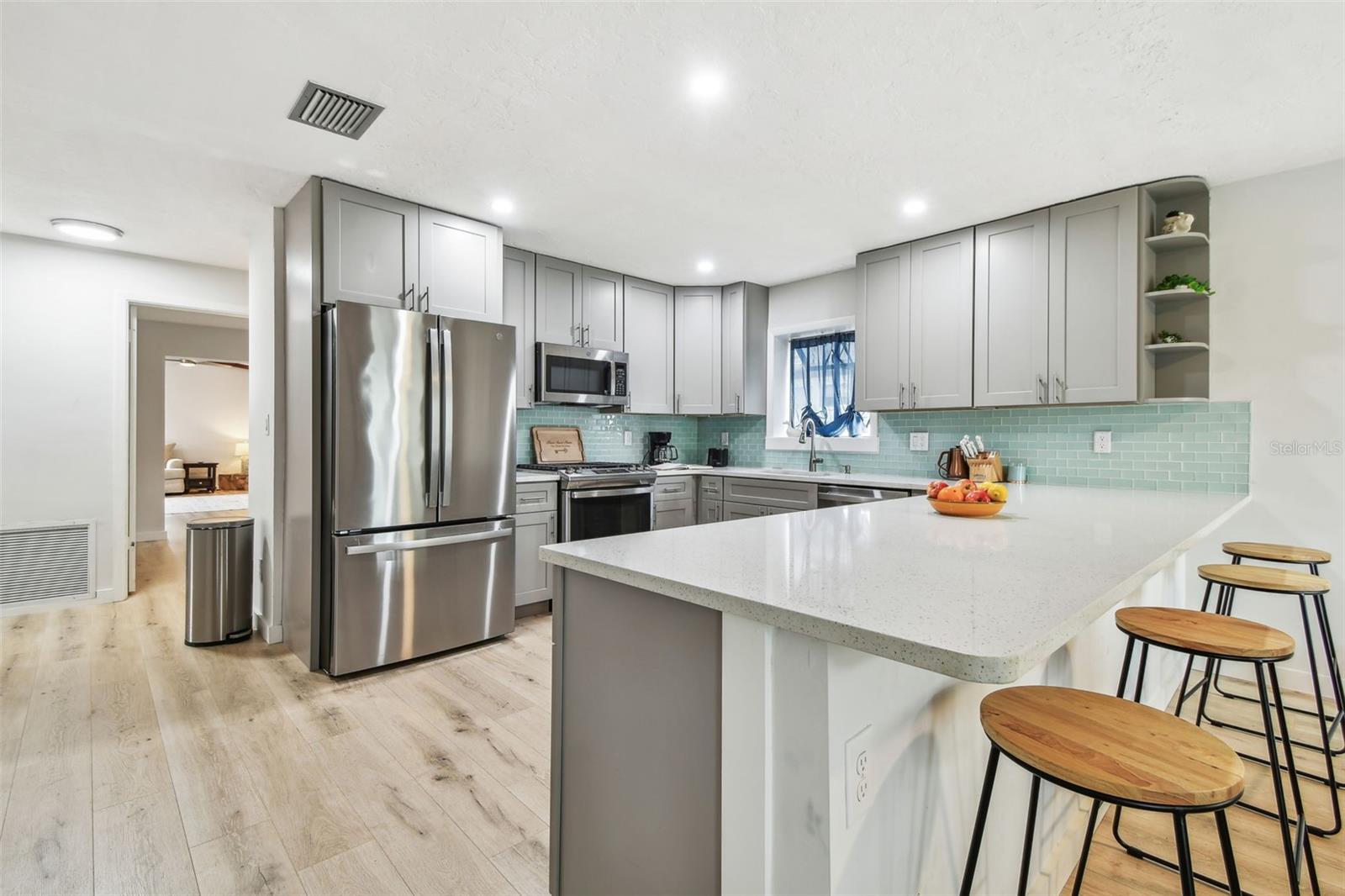 4535 33RD AVE N, ST PETERSBURG, FL, 33713