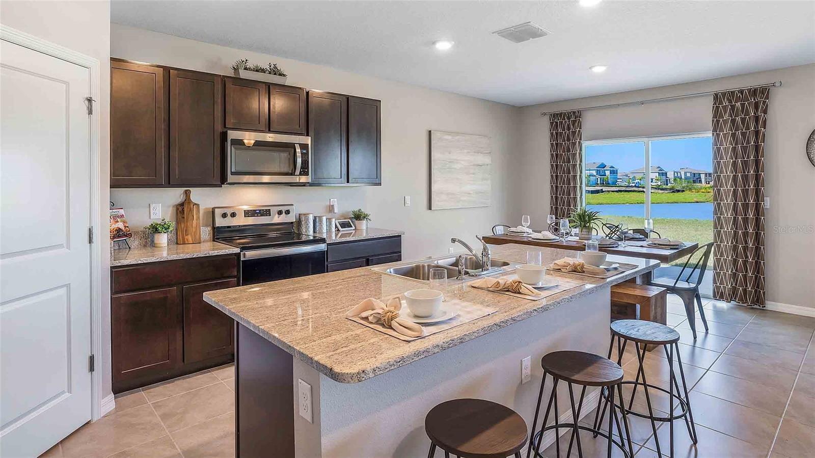 1712 TAHITIAN SUNRISE DR, PLANT CITY, FL, 33565