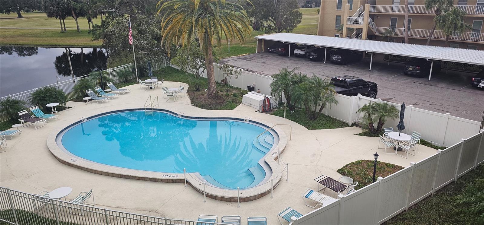 225 COUNTRY CLUB DR #1303, LARGO, FL, 33771