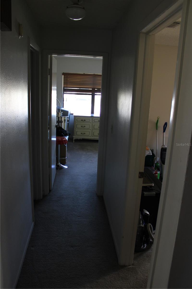 10611 FAIRFIELD VILLAGE DR, TAMPA, FL, 33624