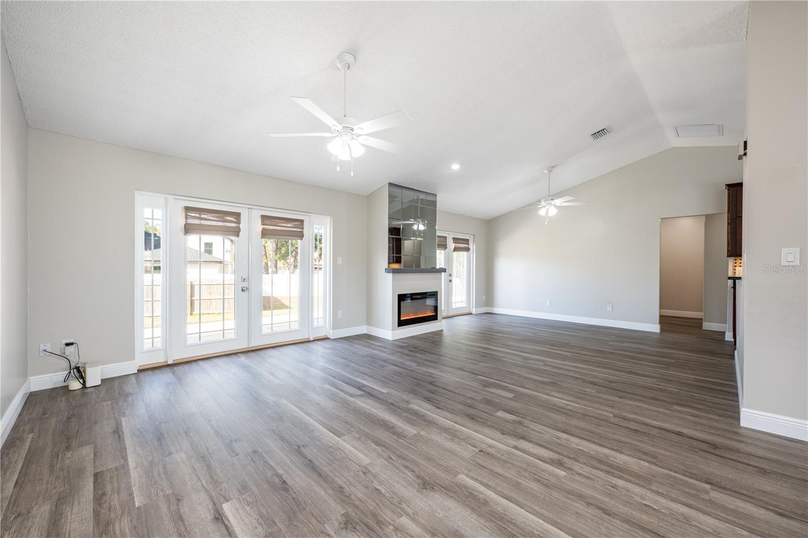 122 BAYWEST DR, ORLANDO, FL, 32835