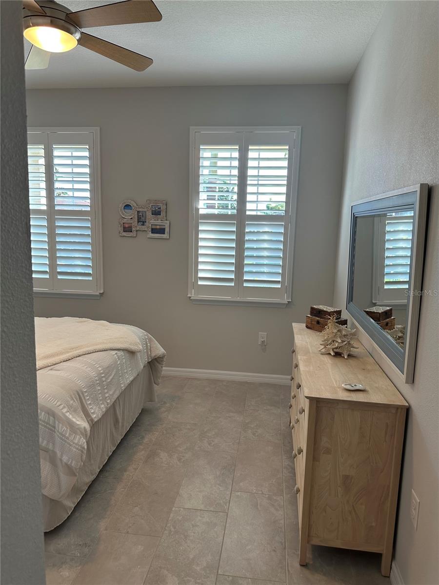 2814 ORIOLE DR, SARASOTA, FL, 34243