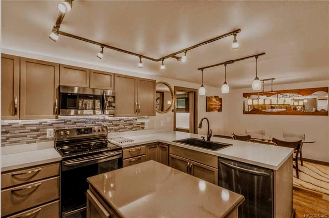2700 S WILLOW TER, HOMOSASSA, FL, 34448