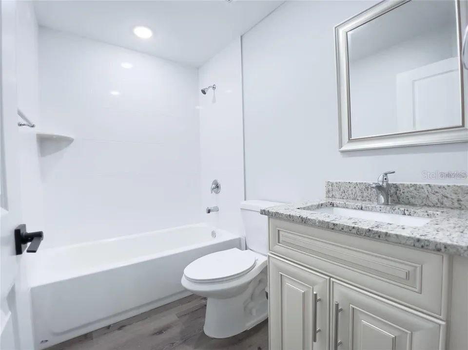 1130 CENTRAL PKWY, DELAND, FL, 32724