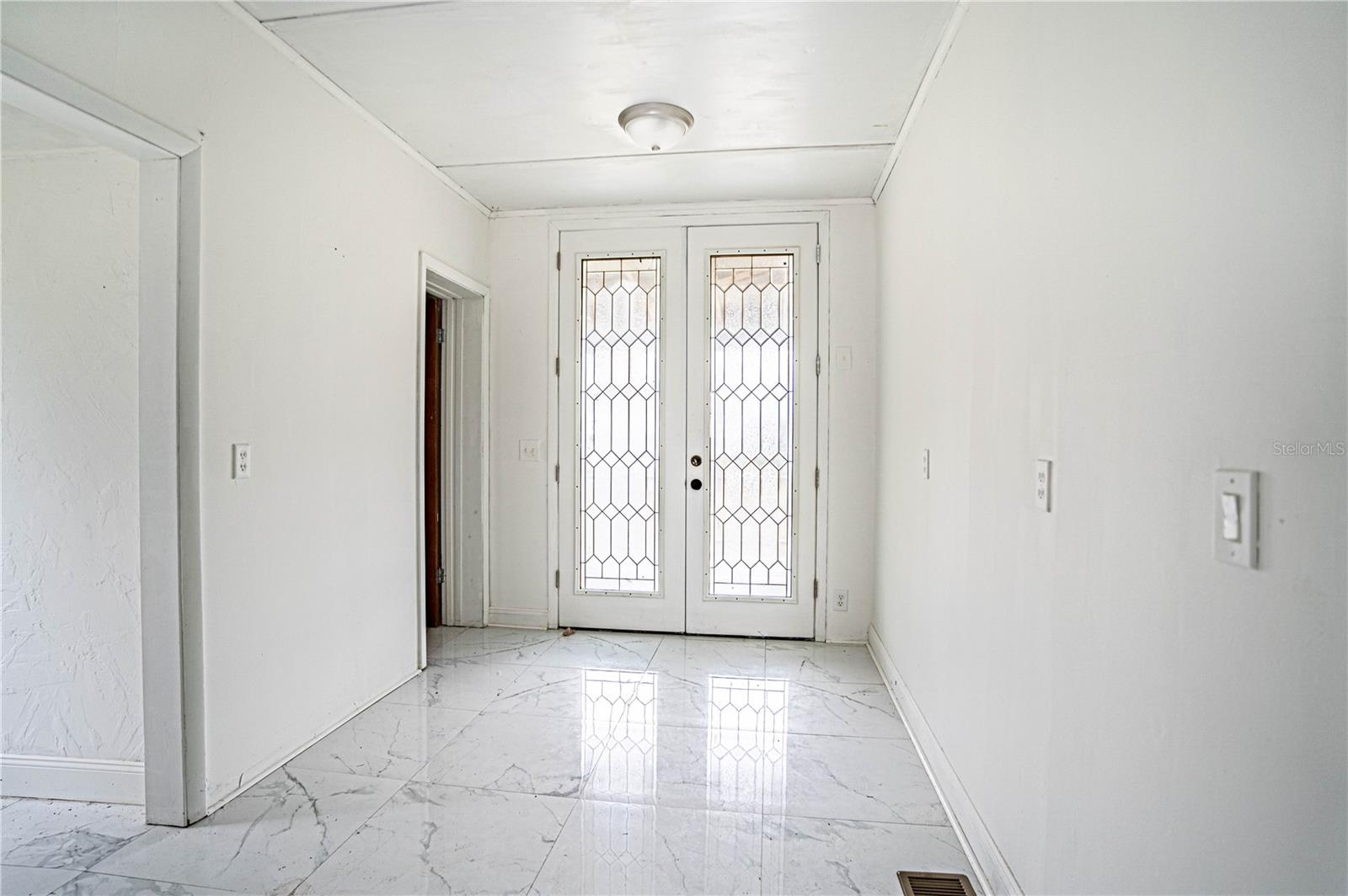520 S 10TH ST, LAKE WALES, FL, 33853