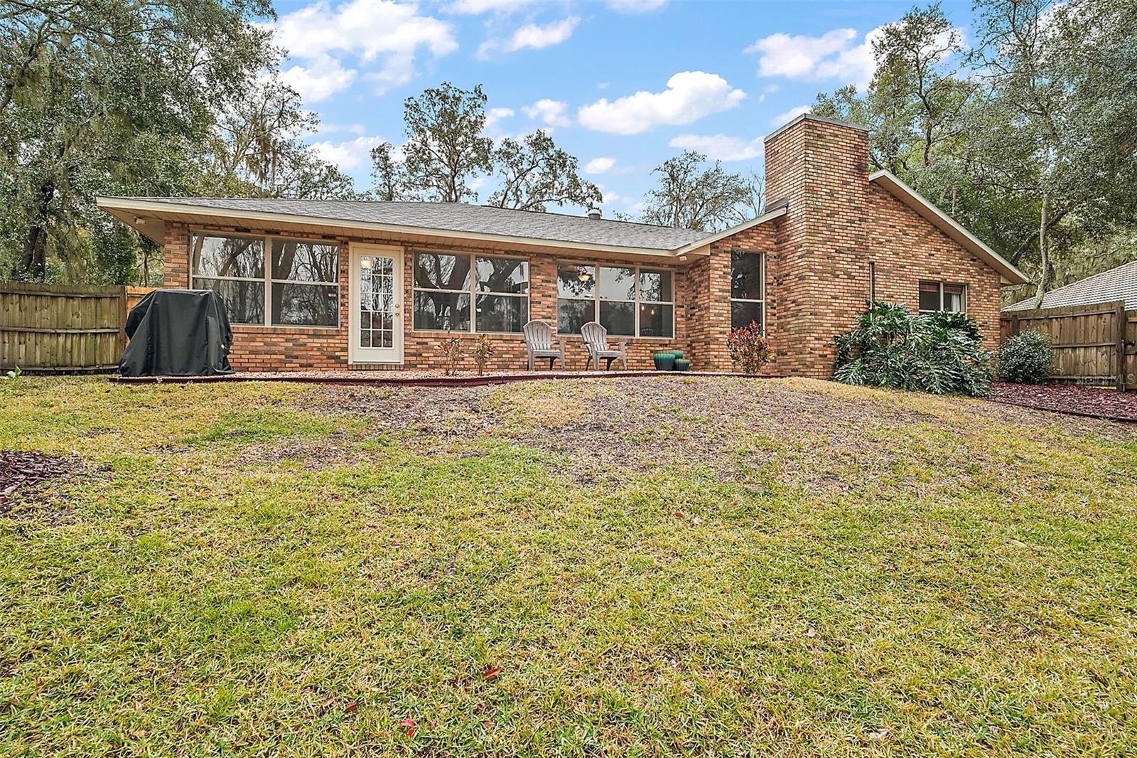 9908 FAIRWAY CIR, LEESBURG, FL, 34788