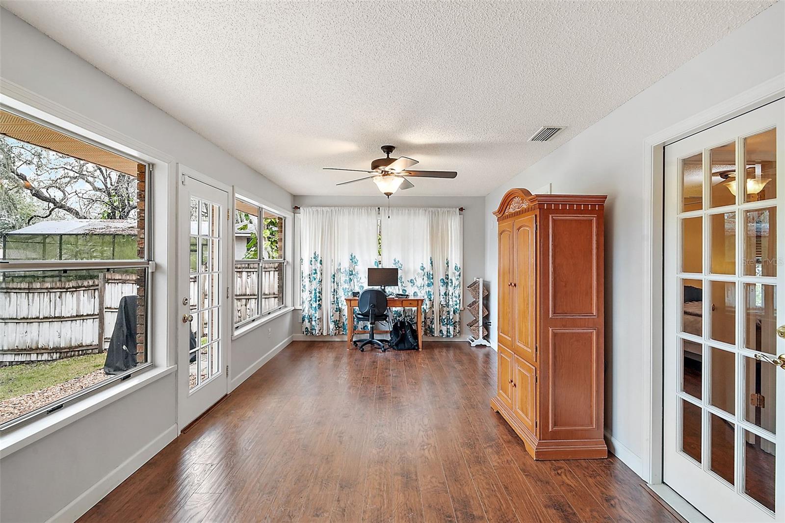 9908 FAIRWAY CIR, LEESBURG, FL, 34788