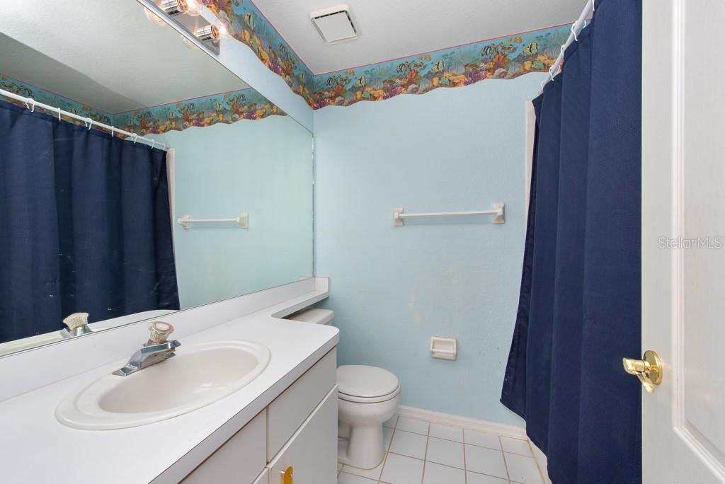 5147 STERLING MANOR DR, TAMPA, FL, 33647