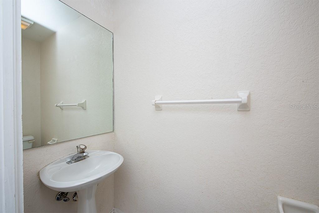 5147 STERLING MANOR DR, TAMPA, FL, 33647