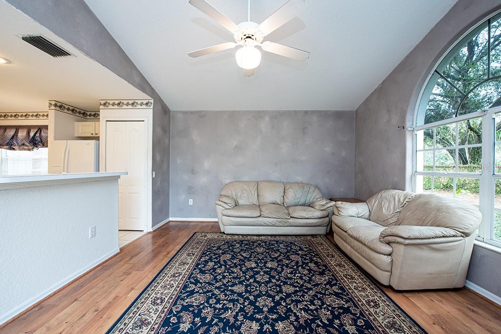5147 STERLING MANOR DR, TAMPA, FL, 33647