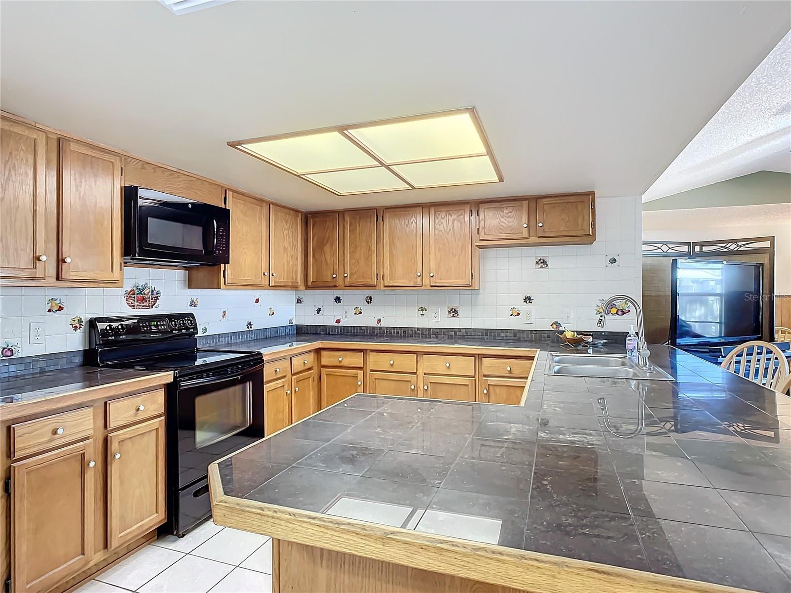 2810 SUMMERFIELD ST, DELTONA, FL, 32738