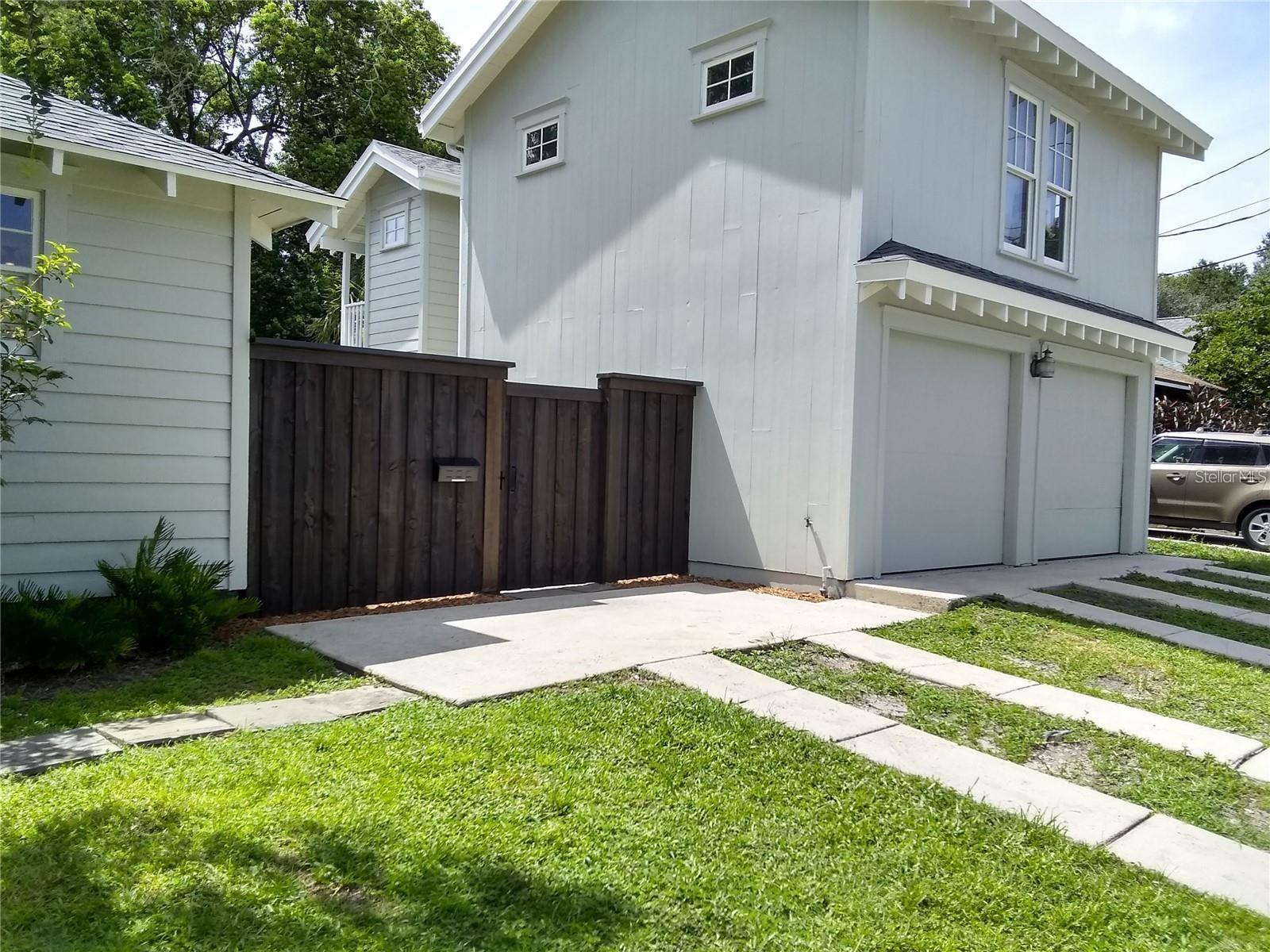 1217 E WASHINGTON ST, ORLANDO, FL, 32801