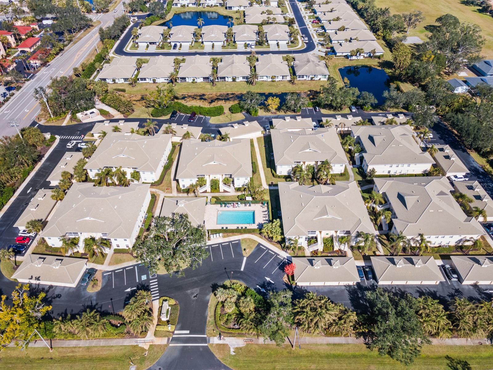 200 MIRABELLA CIR #201, VENICE, FL, 34292
