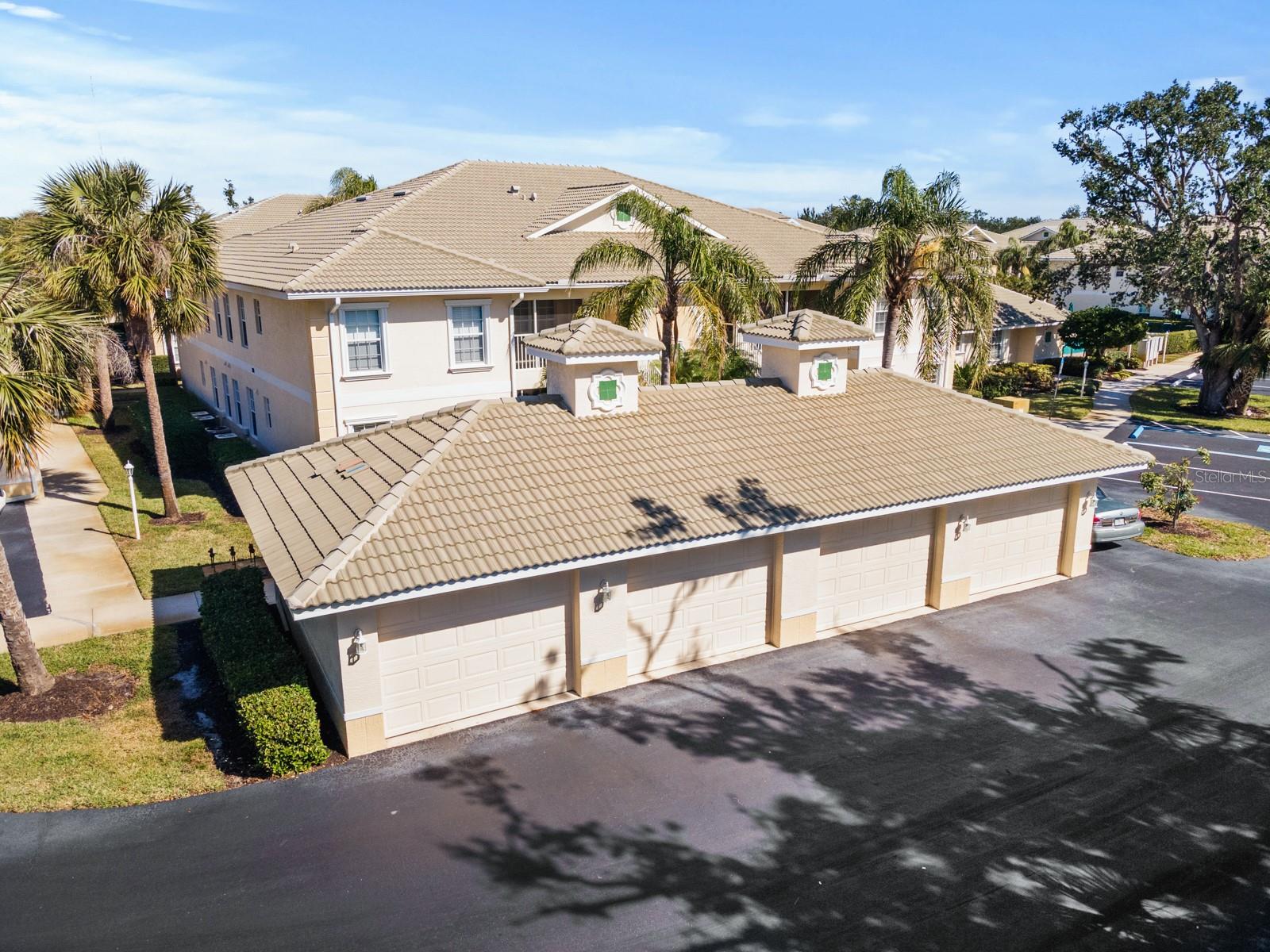 200 MIRABELLA CIR #201, VENICE, FL, 34292