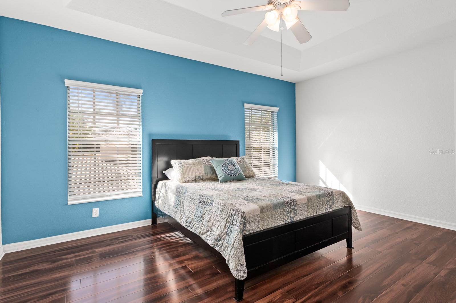 200 MIRABELLA CIR #201, VENICE, FL, 34292