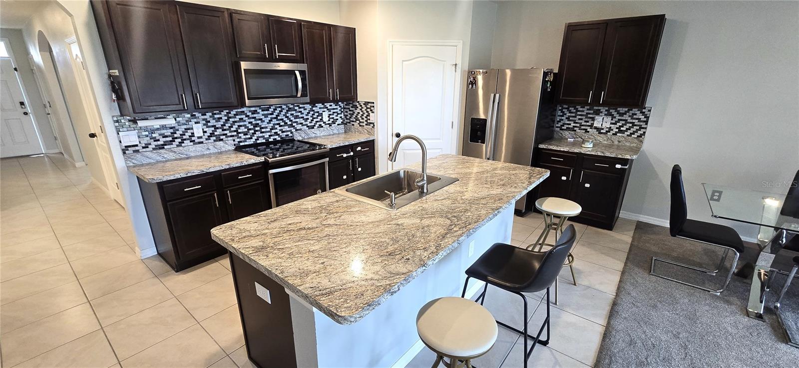 1057 CAMBRIDGE DR, WINTER HAVEN, FL, 33881