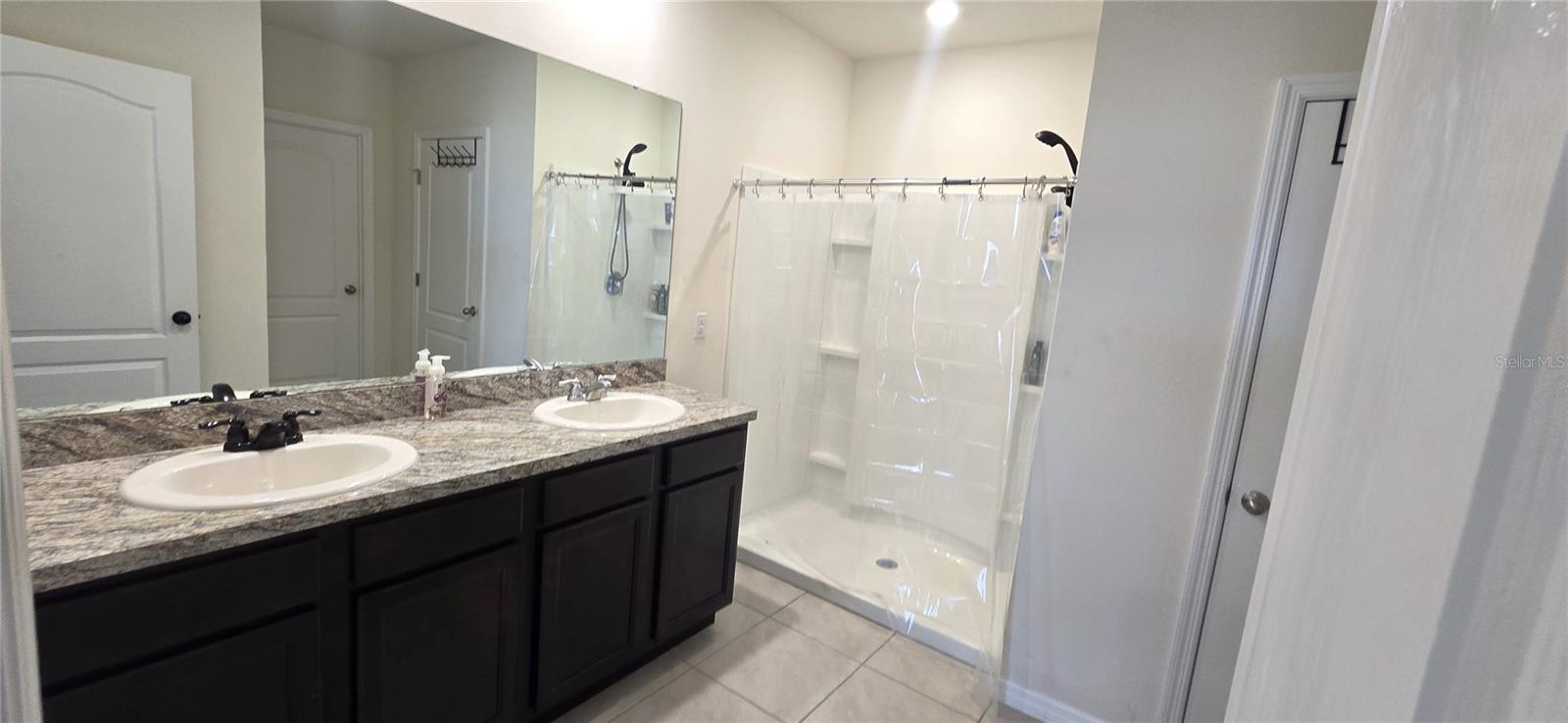 1057 CAMBRIDGE DR, WINTER HAVEN, FL, 33881
