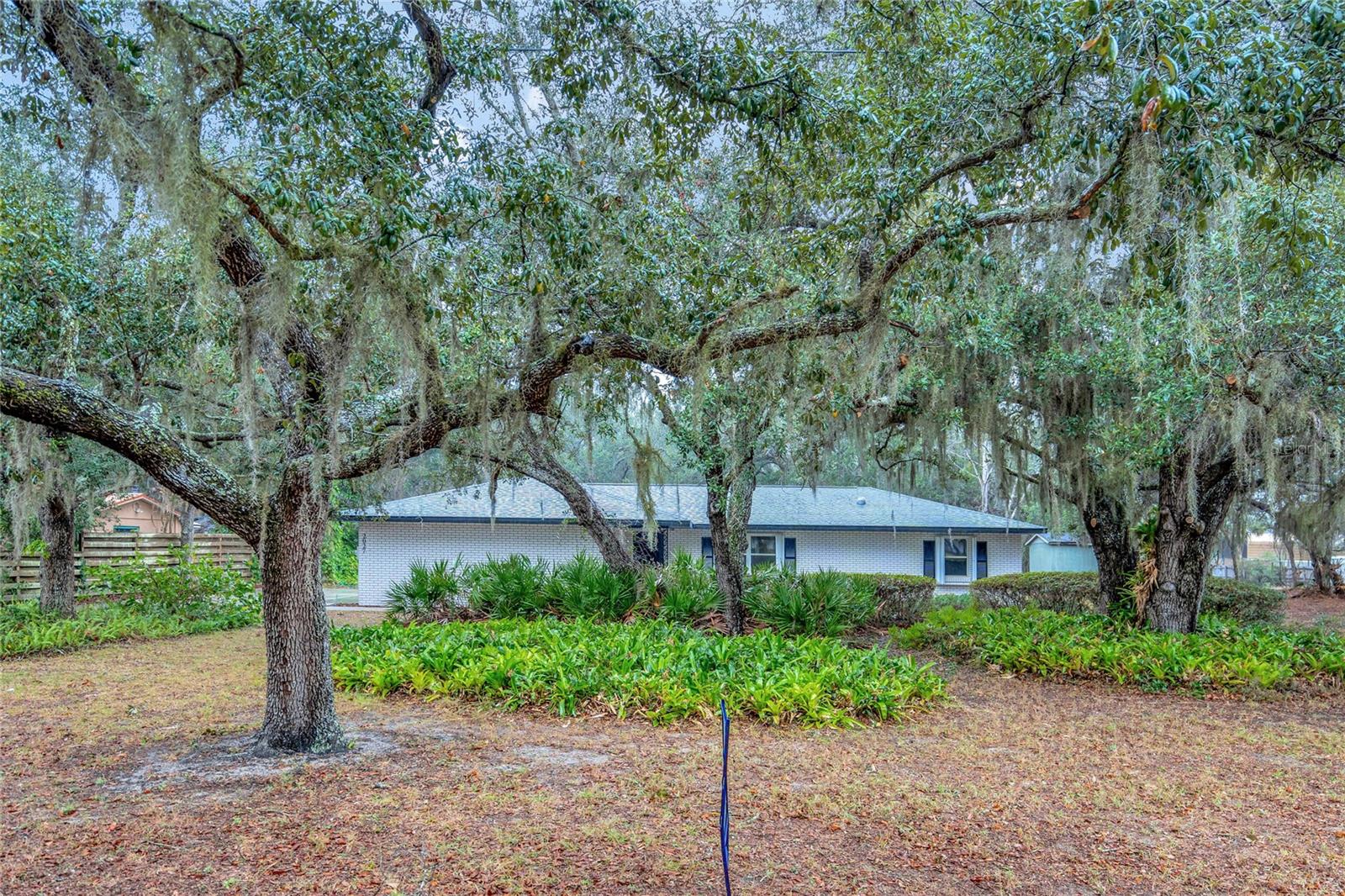 2027 CAPPS RD, LAKE WALES, FL, 33898