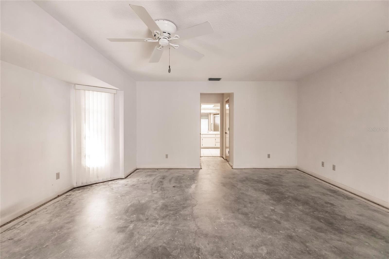 2408 MONTPELIER RD, PUNTA GORDA, FL, 33983
