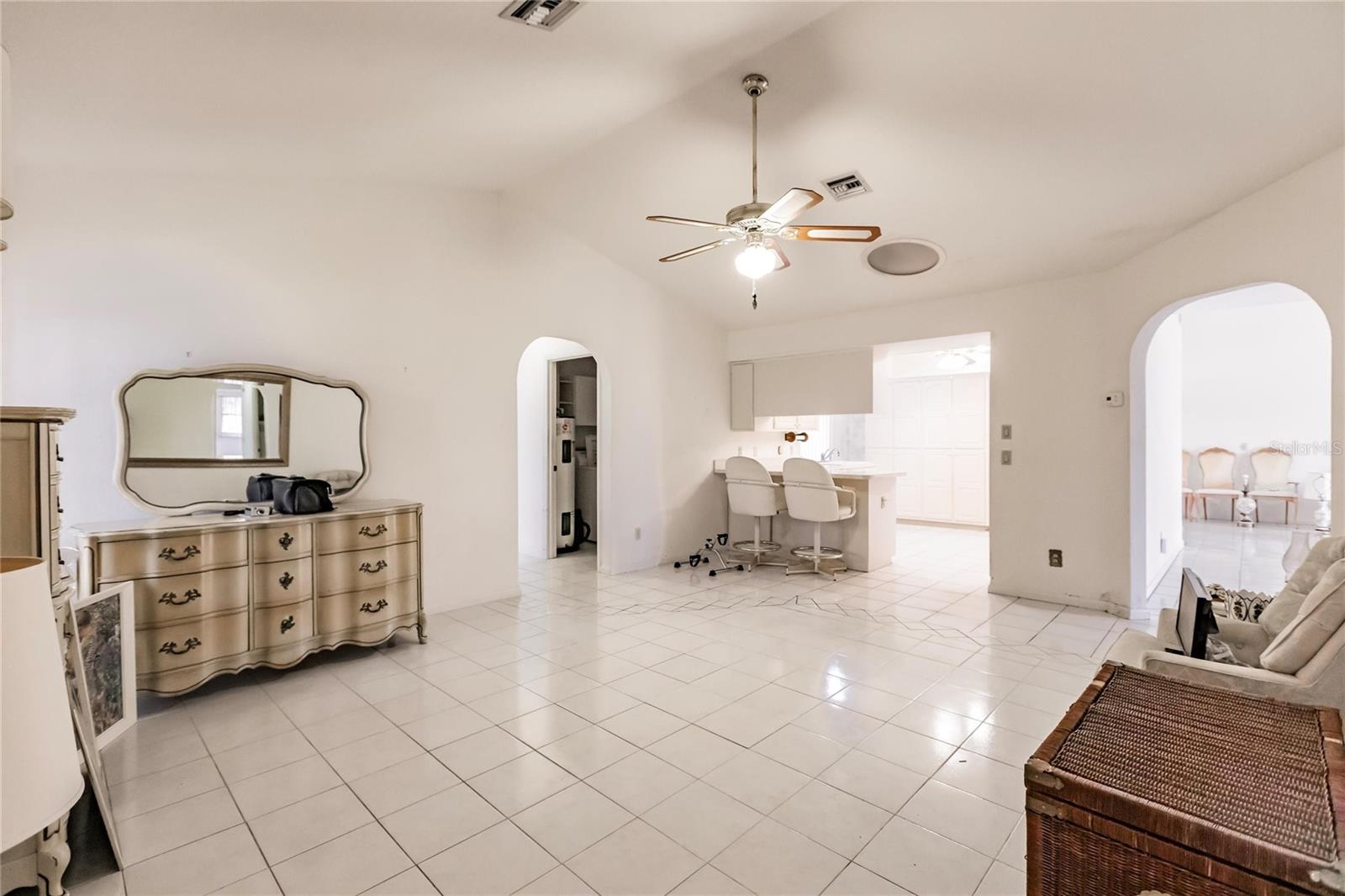 2408 MONTPELIER RD, PUNTA GORDA, FL, 33983