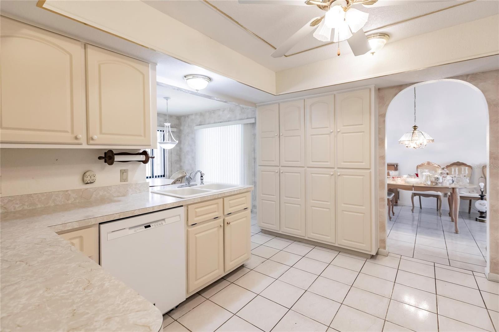 2408 MONTPELIER RD, PUNTA GORDA, FL, 33983