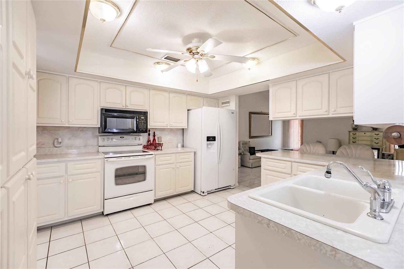 2408 MONTPELIER RD, PUNTA GORDA, FL, 33983