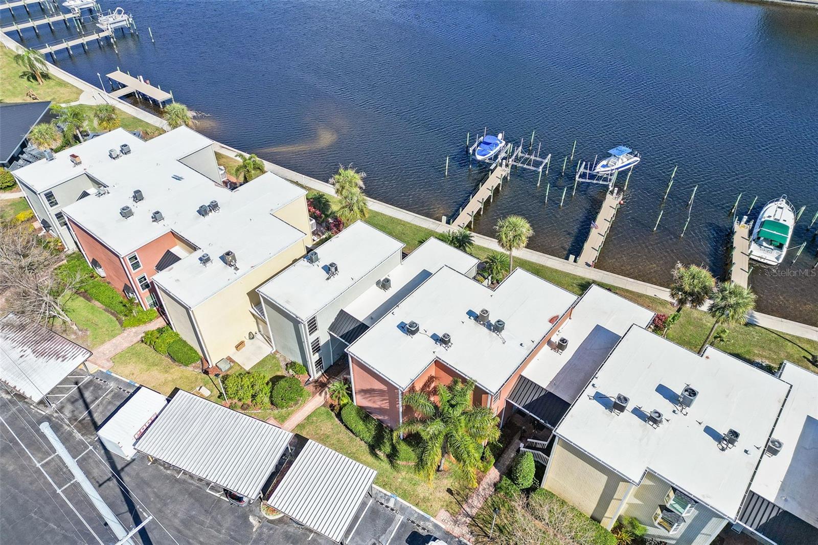 2424 W TAMPA BAY BLVD #C212, TAMPA, FL, 33607