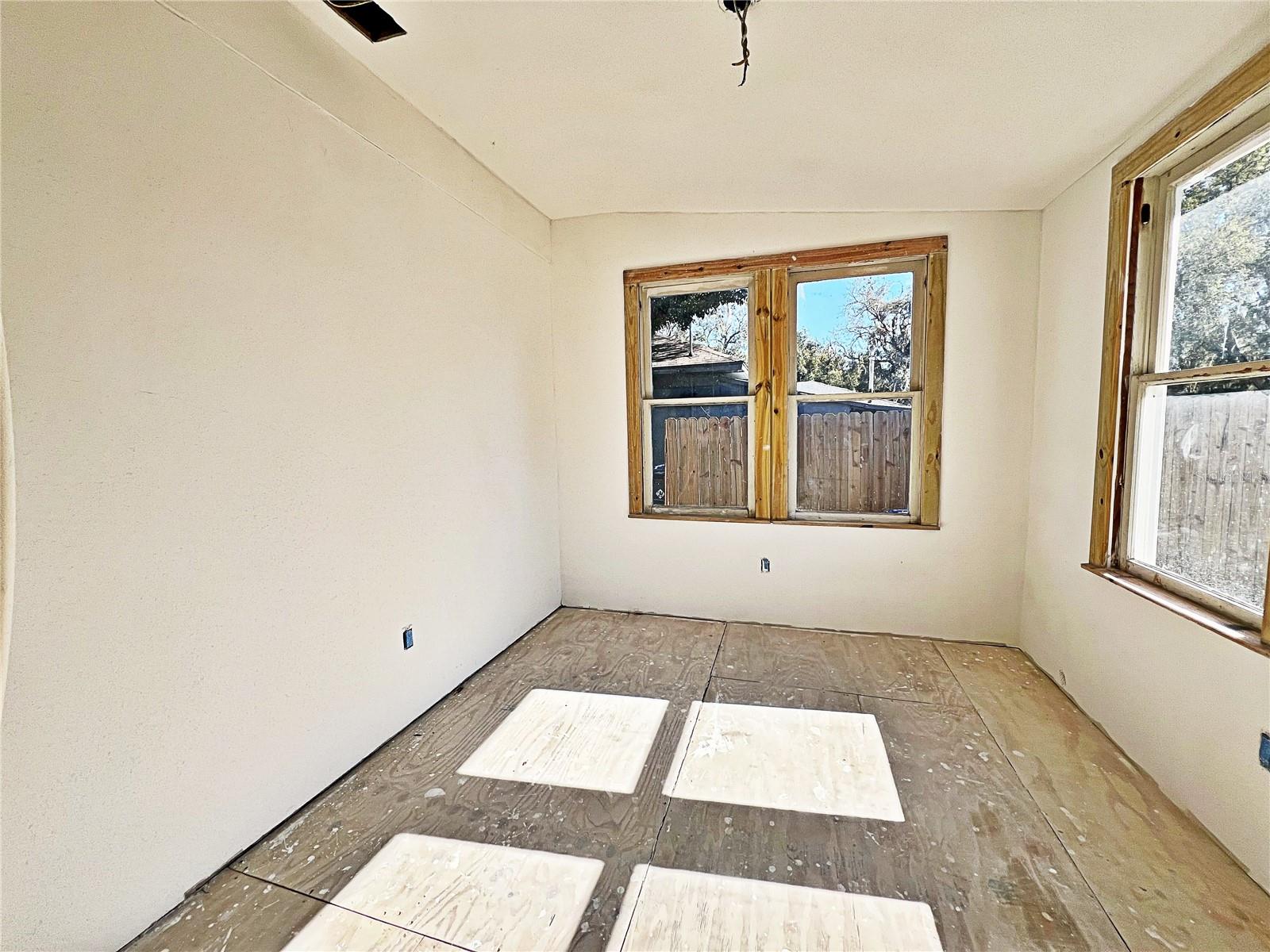 248 E MAGNOLIA ST, GROVELAND, FL, 34736
