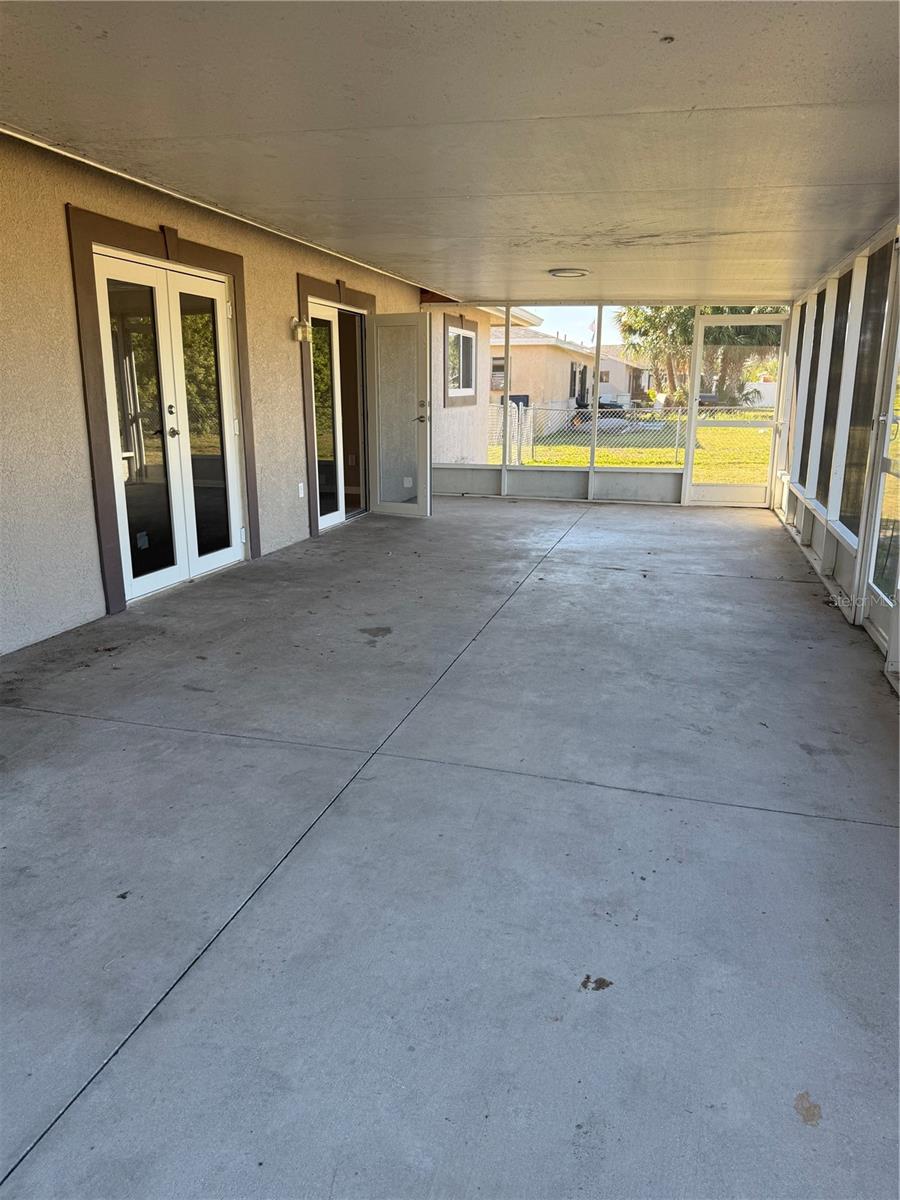 5048 CHAVES CIR, PORT CHARLOTTE, FL, 33948