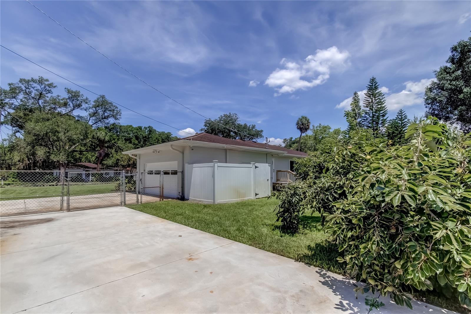 4401 N LYNN AVE, TAMPA, FL, 33603