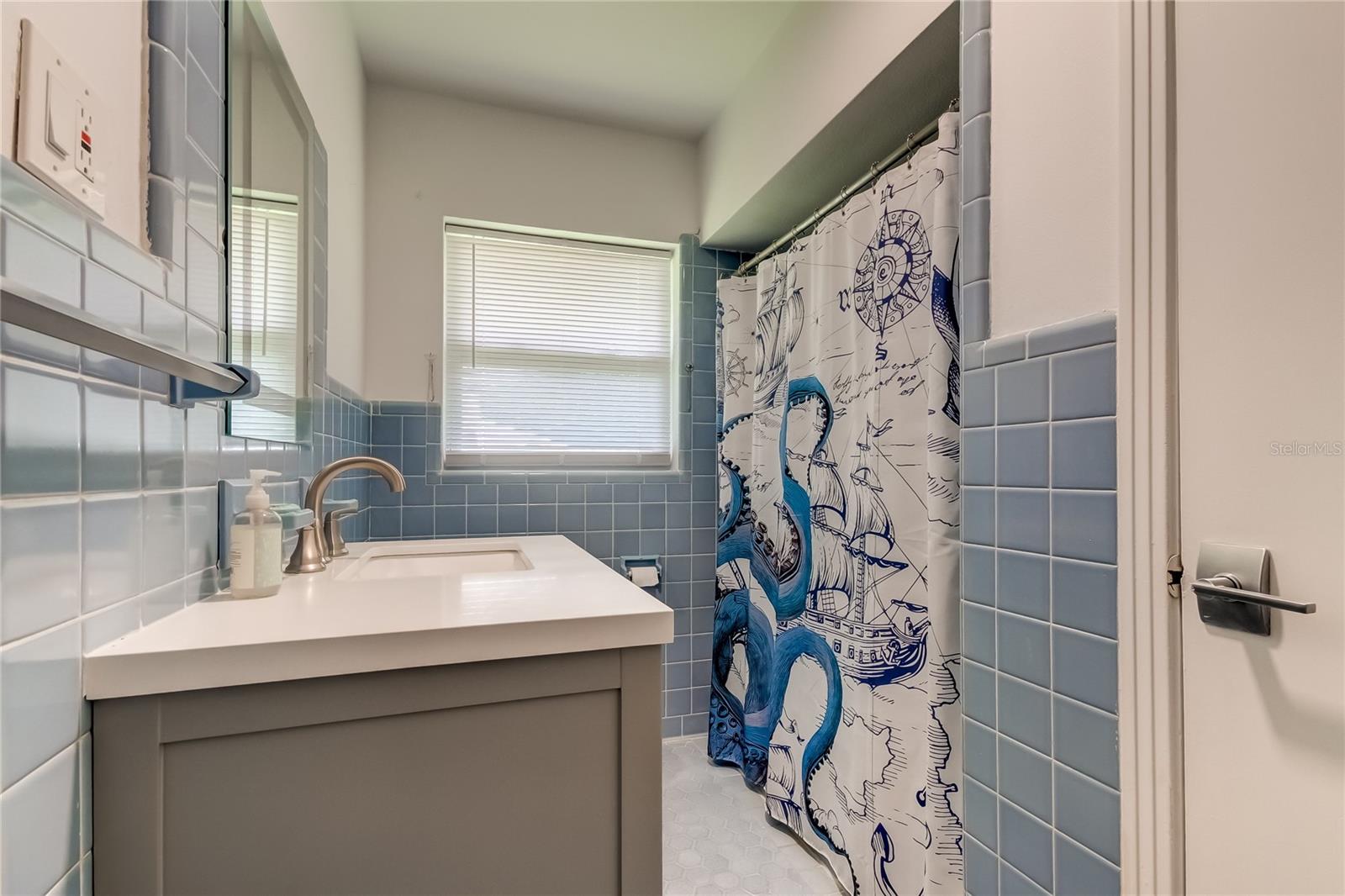 4401 N LYNN AVE, TAMPA, FL, 33603