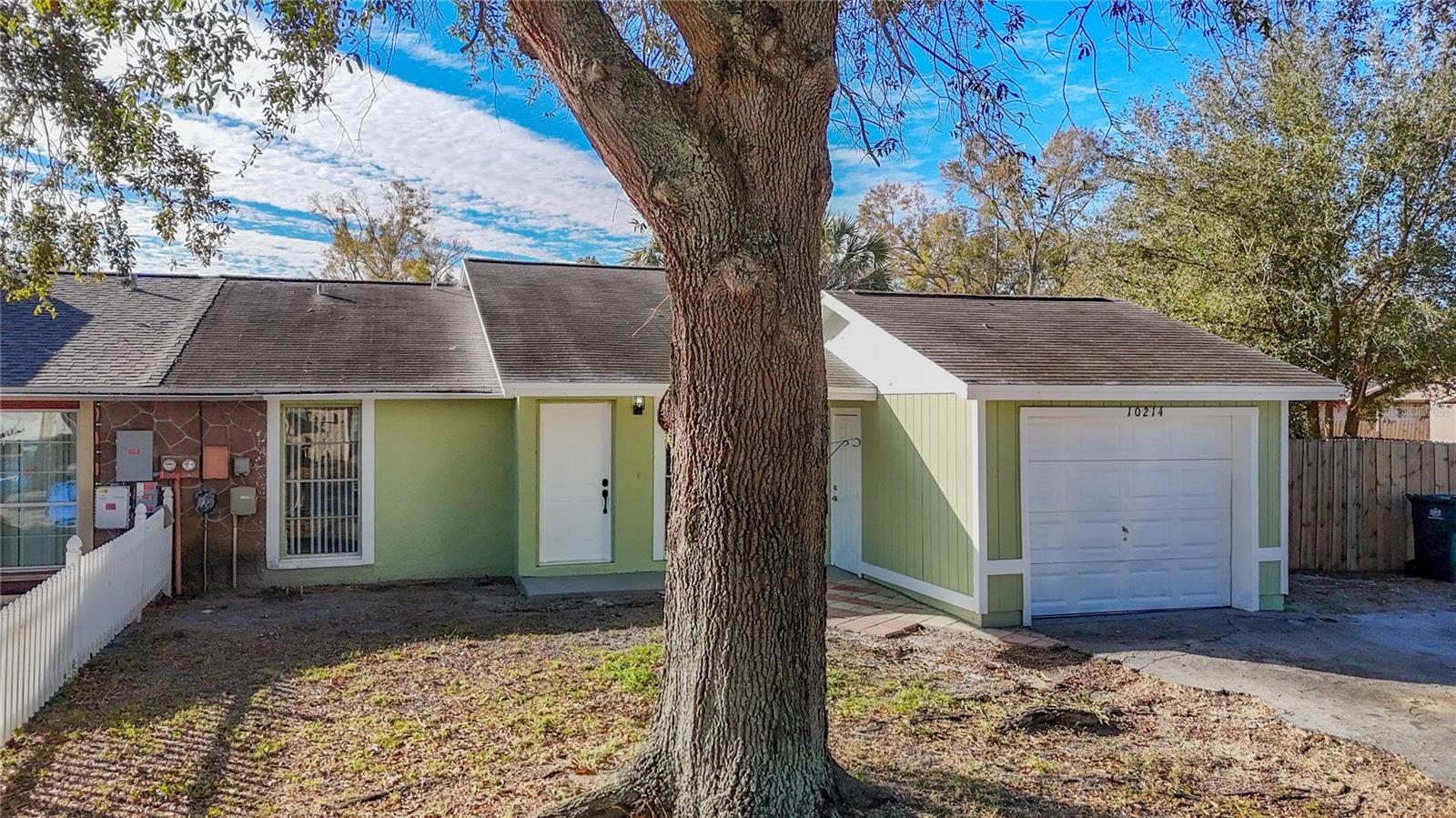 10214 TURTLE HILL CT, TAMPA, FL, 33615