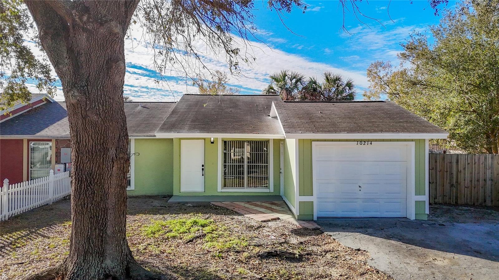 10214 TURTLE HILL CT, TAMPA, FL, 33615