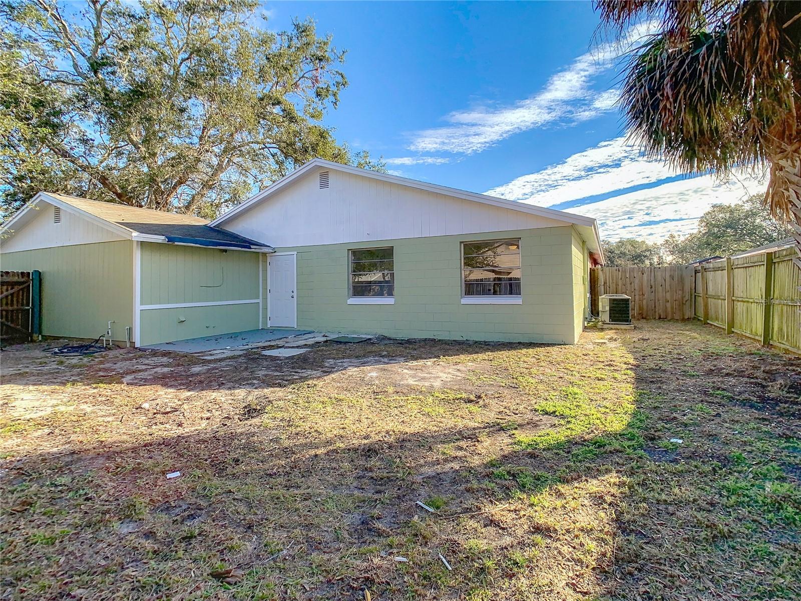 10214 TURTLE HILL CT, TAMPA, FL, 33615
