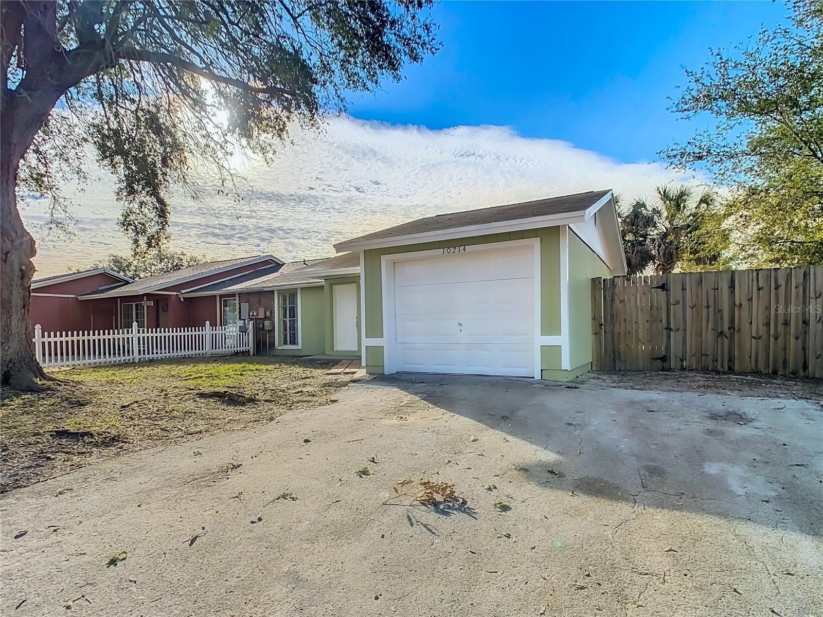 10214 TURTLE HILL CT, TAMPA, FL, 33615