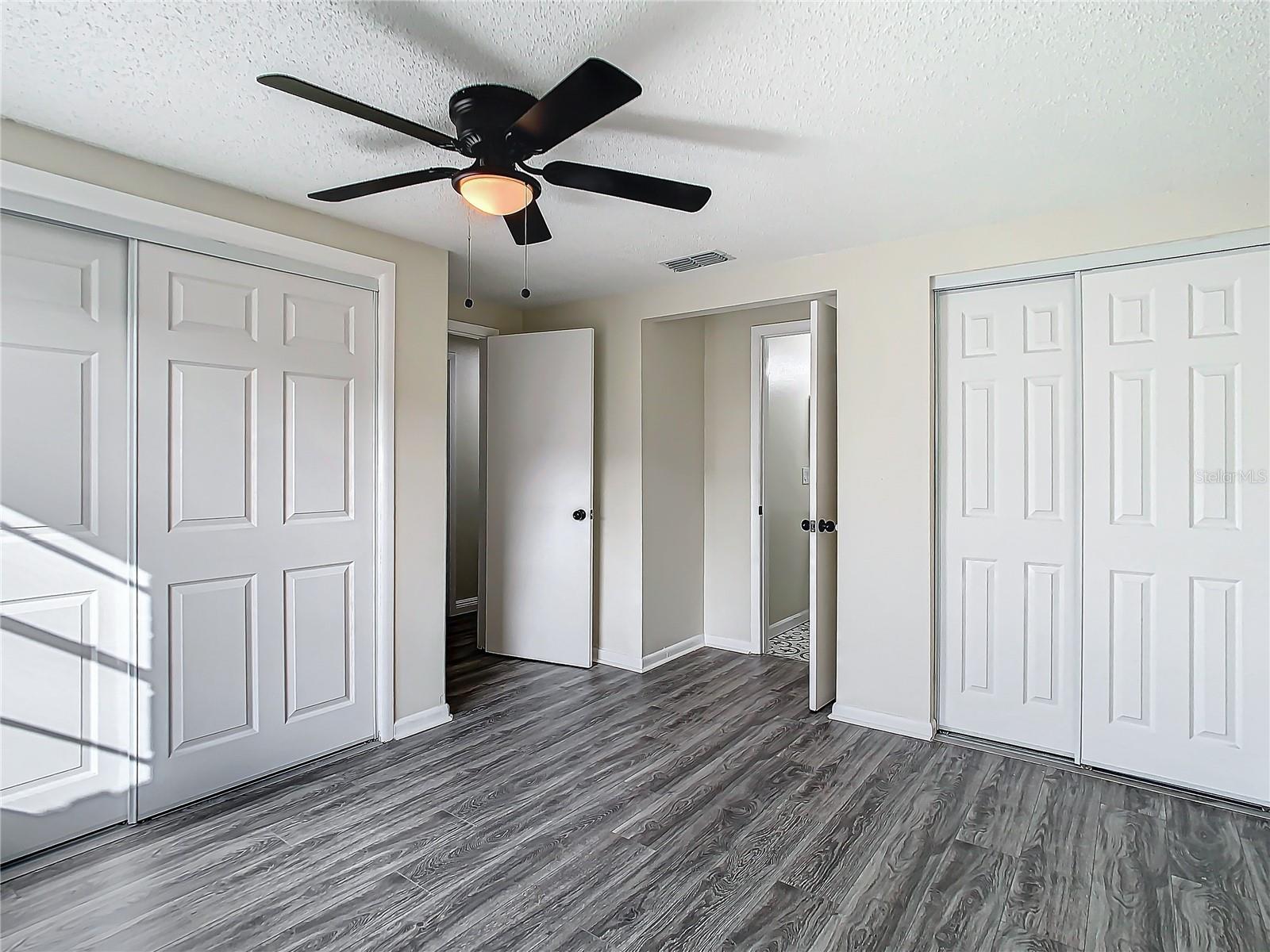 10214 TURTLE HILL CT, TAMPA, FL, 33615