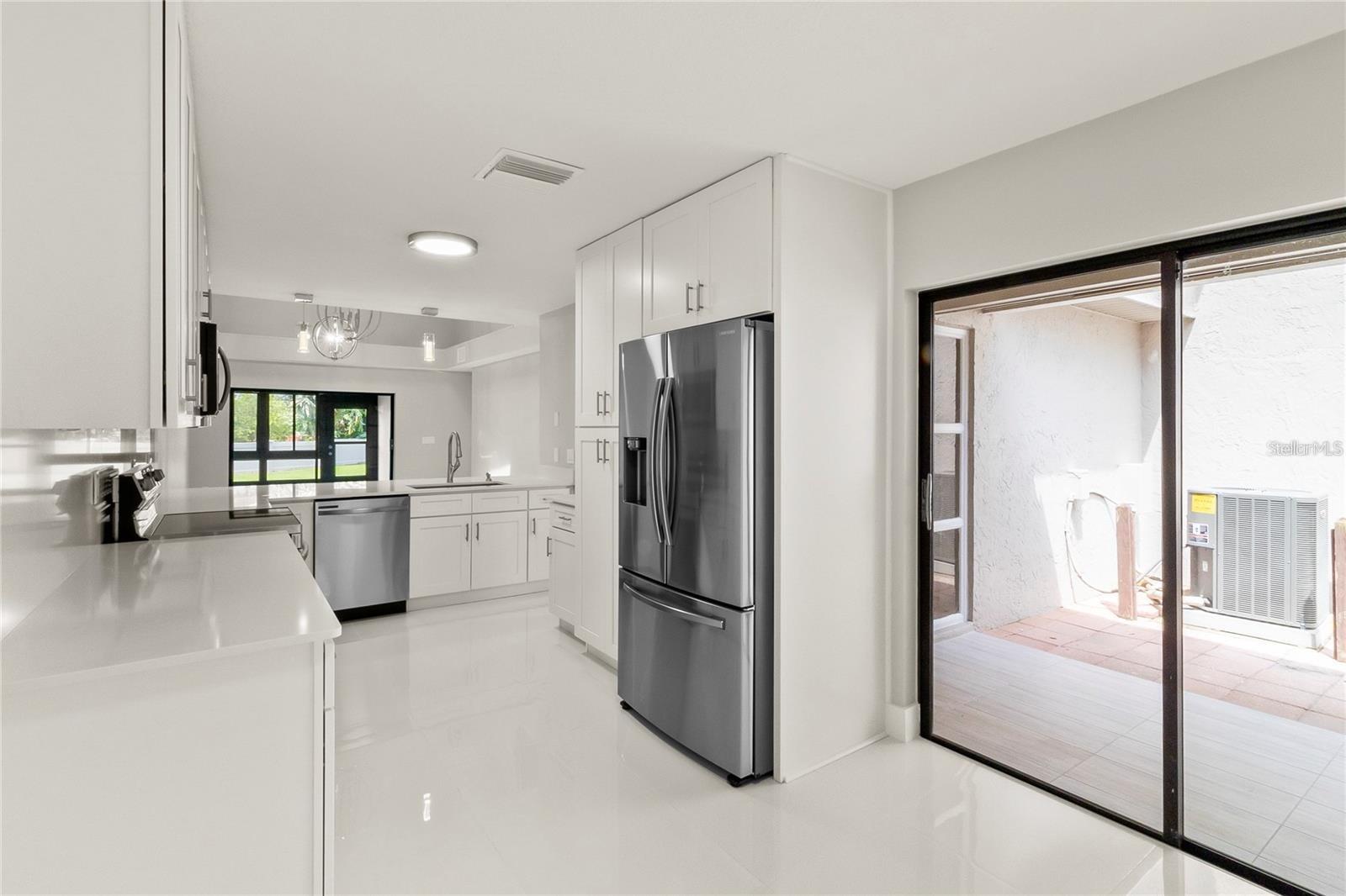 8044 SANDPOINT BLVD, ORLANDO, FL, 32819