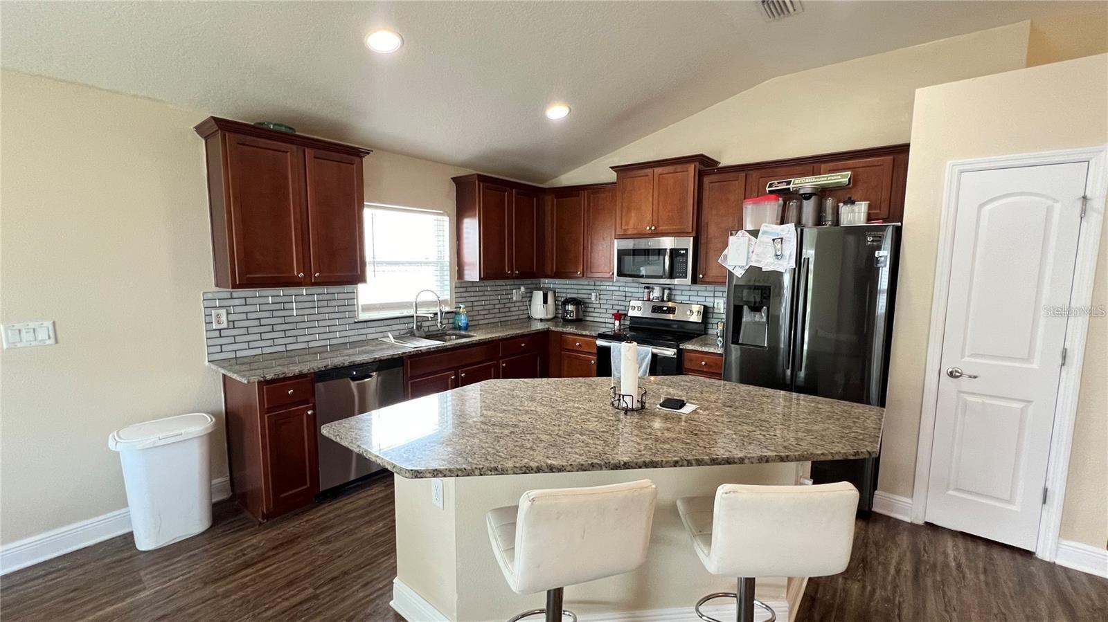 1015 SABINE PL, KISSIMMEE, FL, 34759