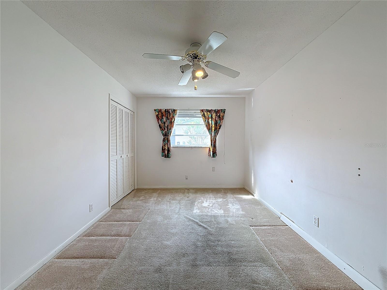 250 LAKE DR, COCONUT CREEK, FL, 33066
