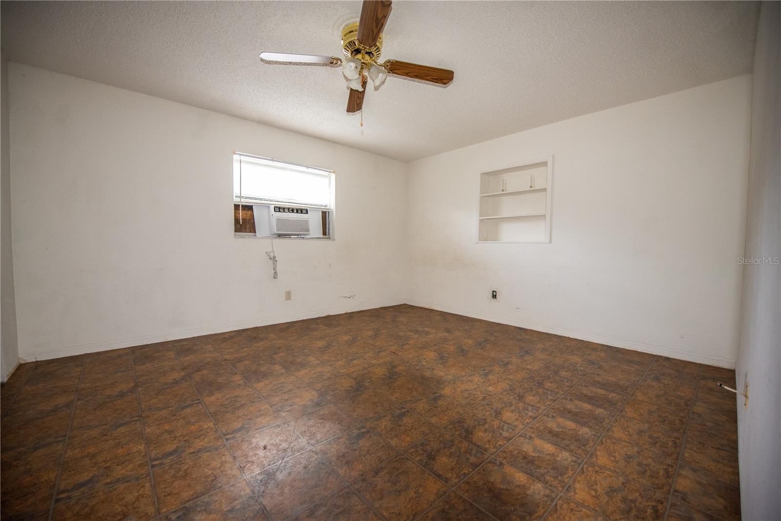 3712 56TH AVE N, ST PETERSBURG, FL, 33714