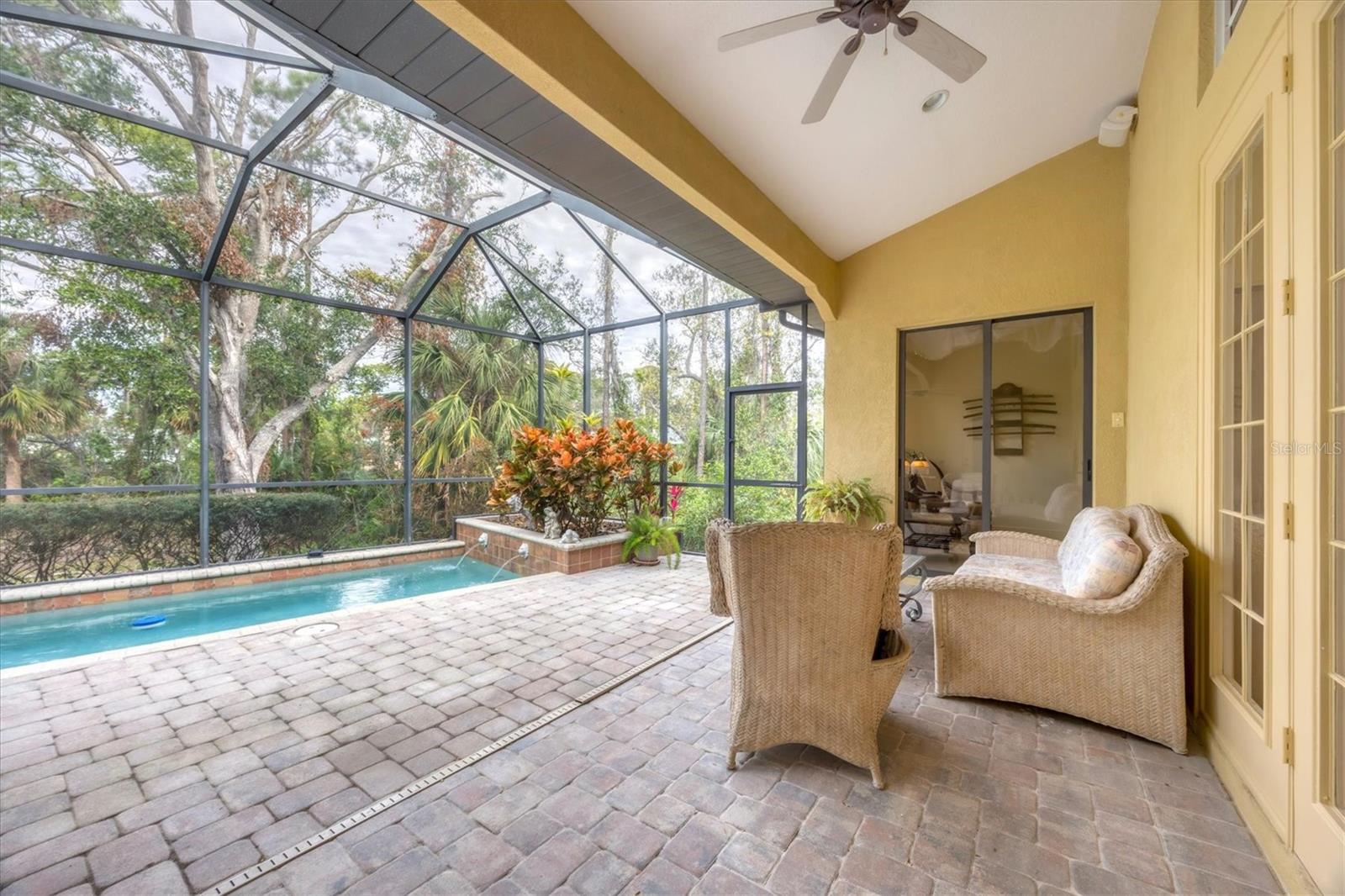 135 N CREEK LN, OSPREY, FL, 34229