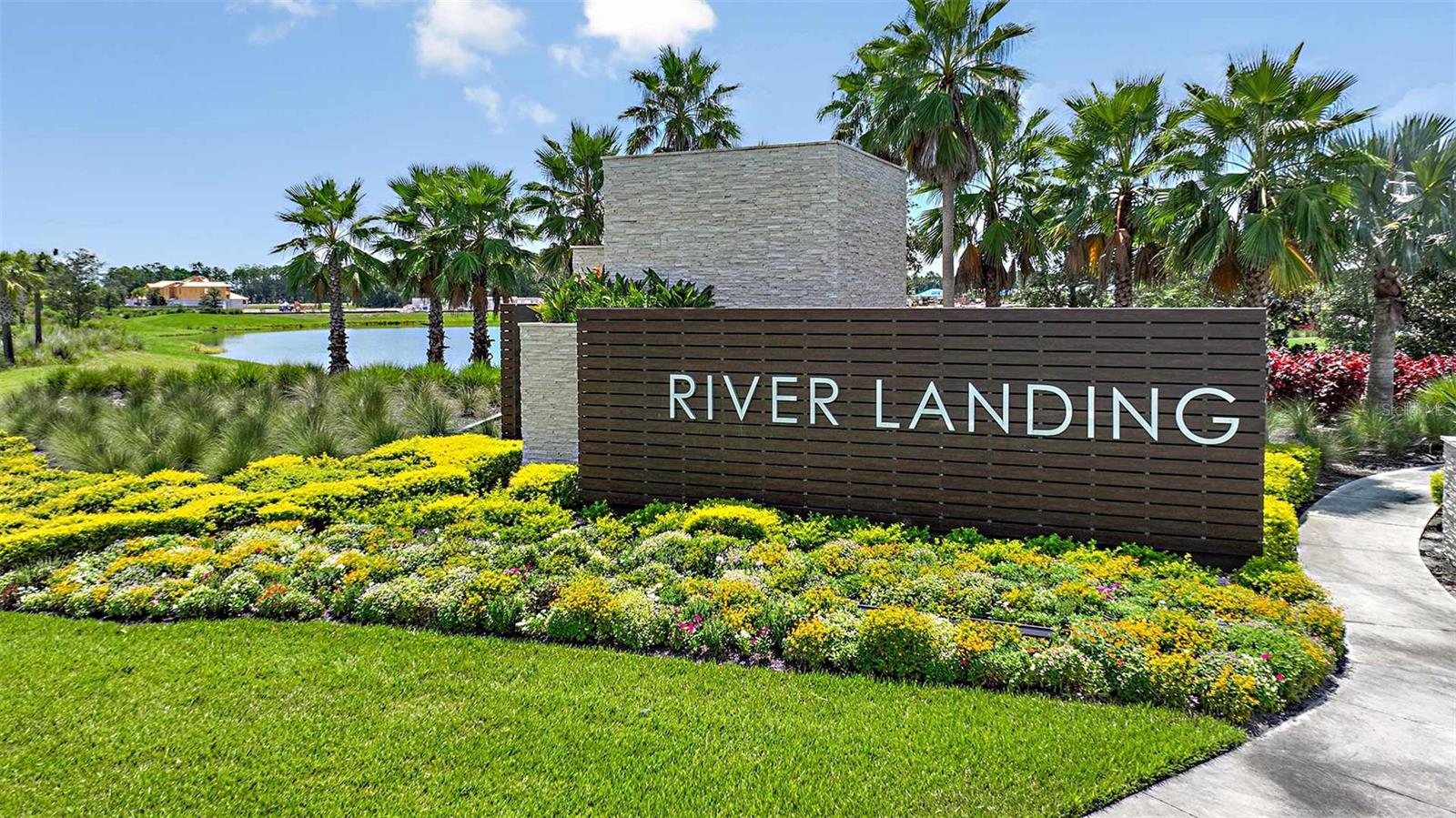 2001 LONGLINER LOOP, WESLEY CHAPEL, FL, 33543