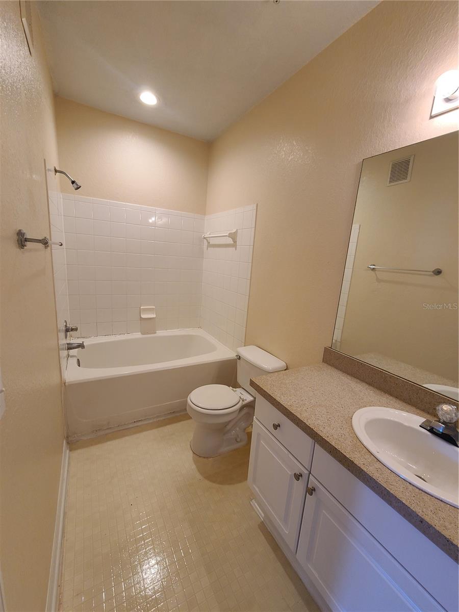 18001 RICHMOND PLACE DR #721, TAMPA, FL, 33647