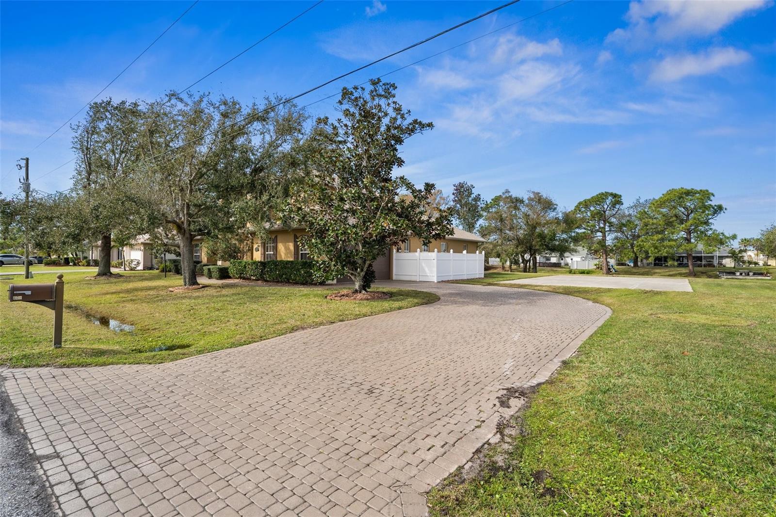 387 HALLCREST TER, PORT CHARLOTTE, FL, 33954