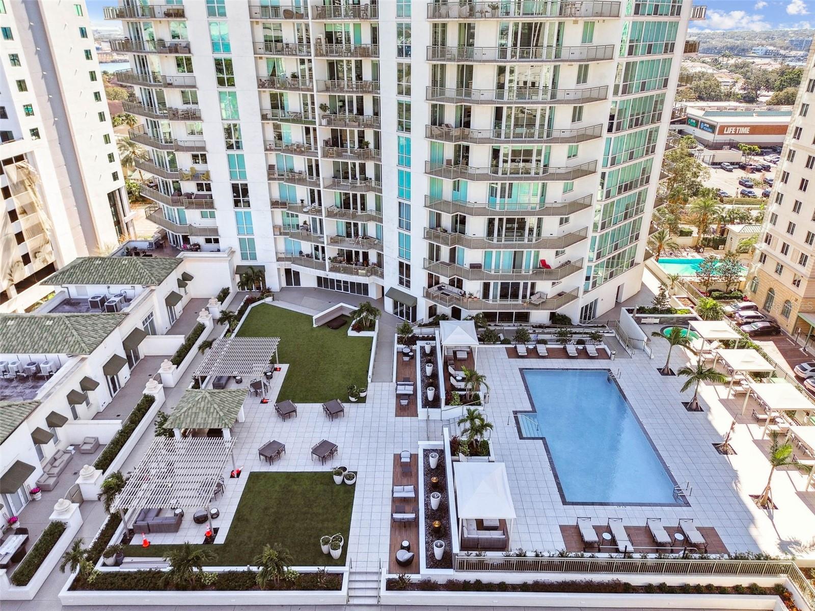 450 KNIGHTS RUN AVE #415, TAMPA, FL, 33602