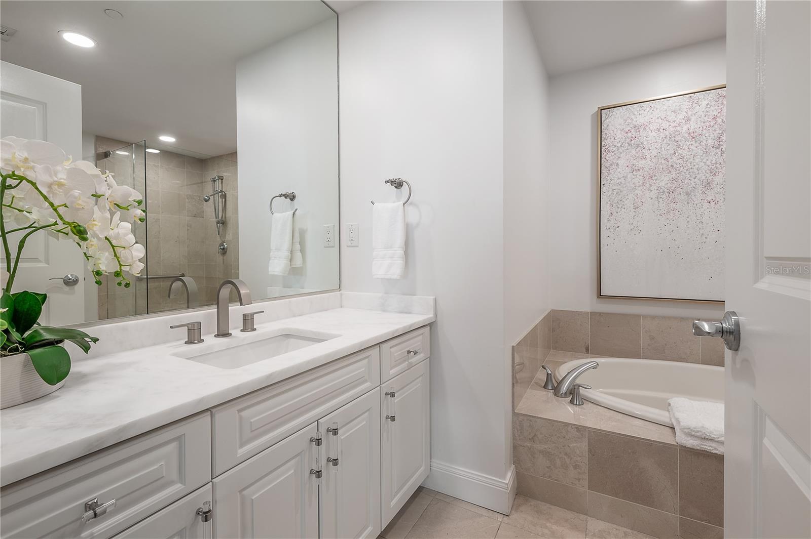 450 KNIGHTS RUN AVE #415, TAMPA, FL, 33602