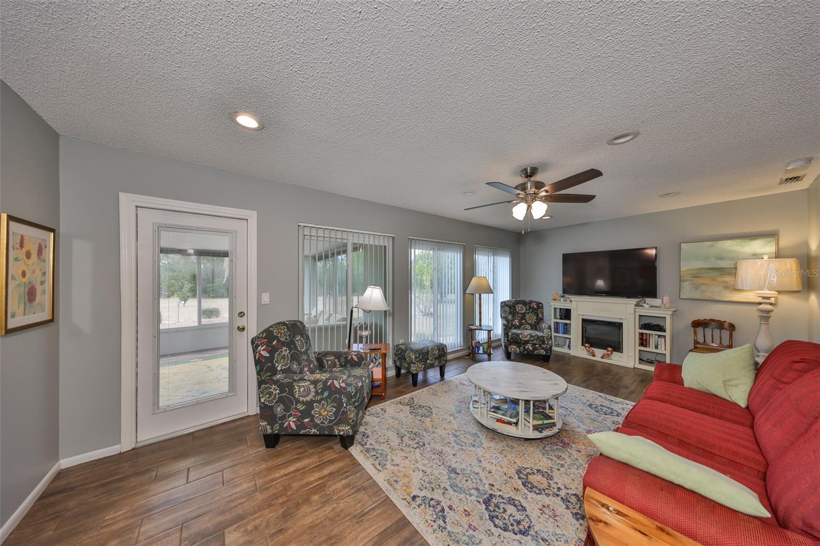 1807 PINEAPPLE PALM CT, SUN CITY CENTER, FL, 33573