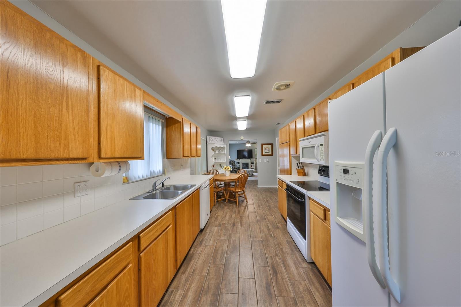 1807 PINEAPPLE PALM CT, SUN CITY CENTER, FL, 33573