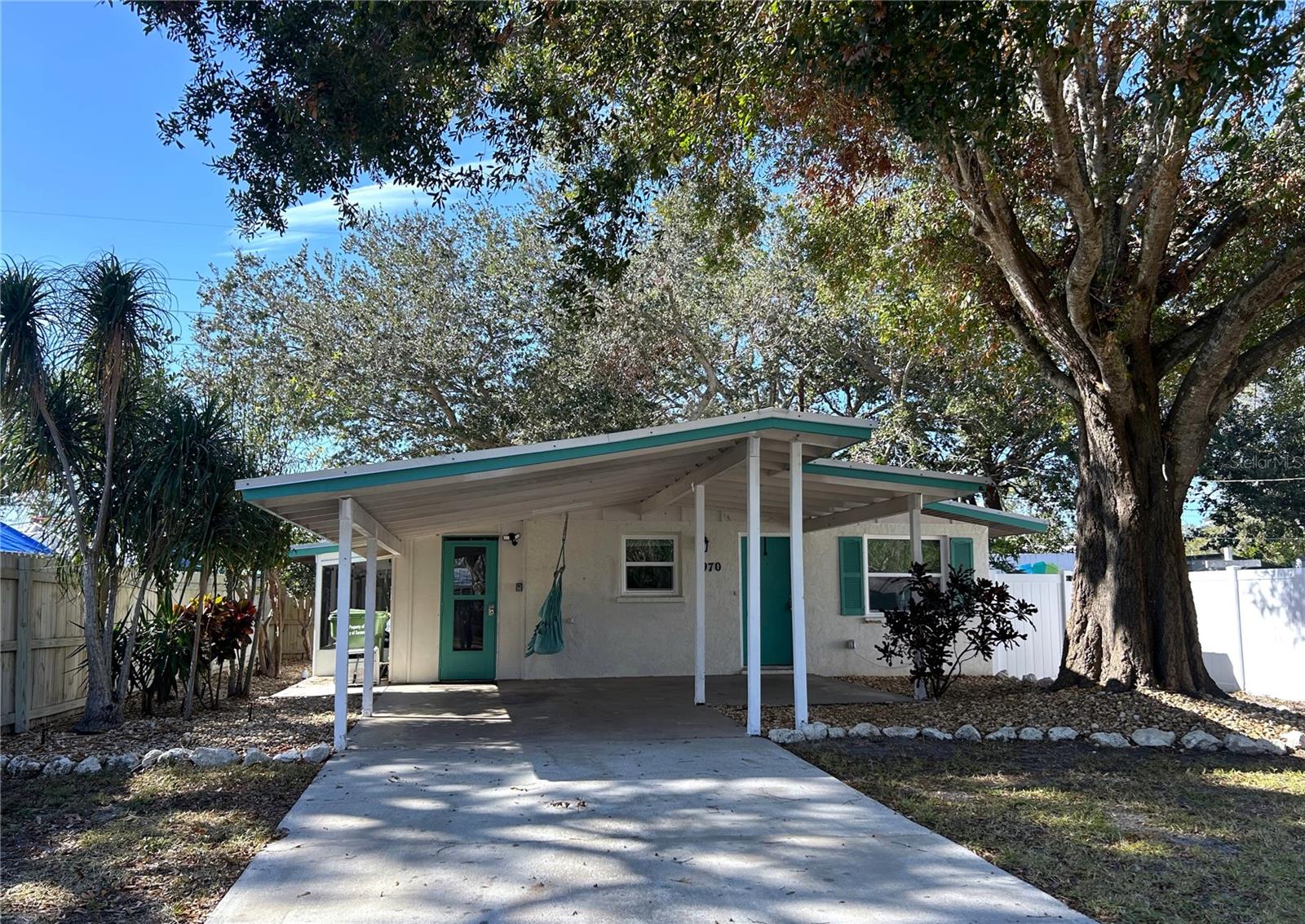 970 S ALLENDALE AVE, SARASOTA, FL, 34237